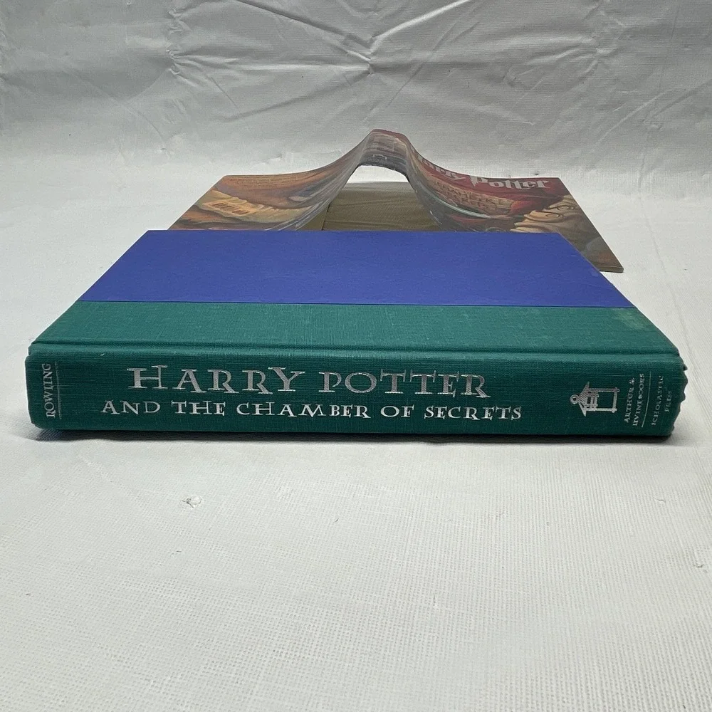 HP Chamber of Secrets TRUE 1st Print First American Ed HC DJ 1999‎